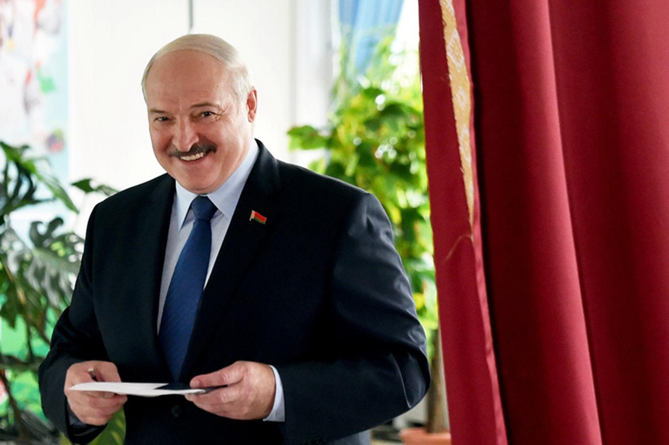 Belarus'ta resmî seçim sonuçları açıklandı